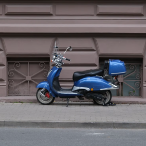 Pre-owned Royal Blue Retro-Style Touring Electric Scooter with Rear Storage Box